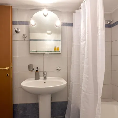 Civitas By Lobbysquare Apartment Athens